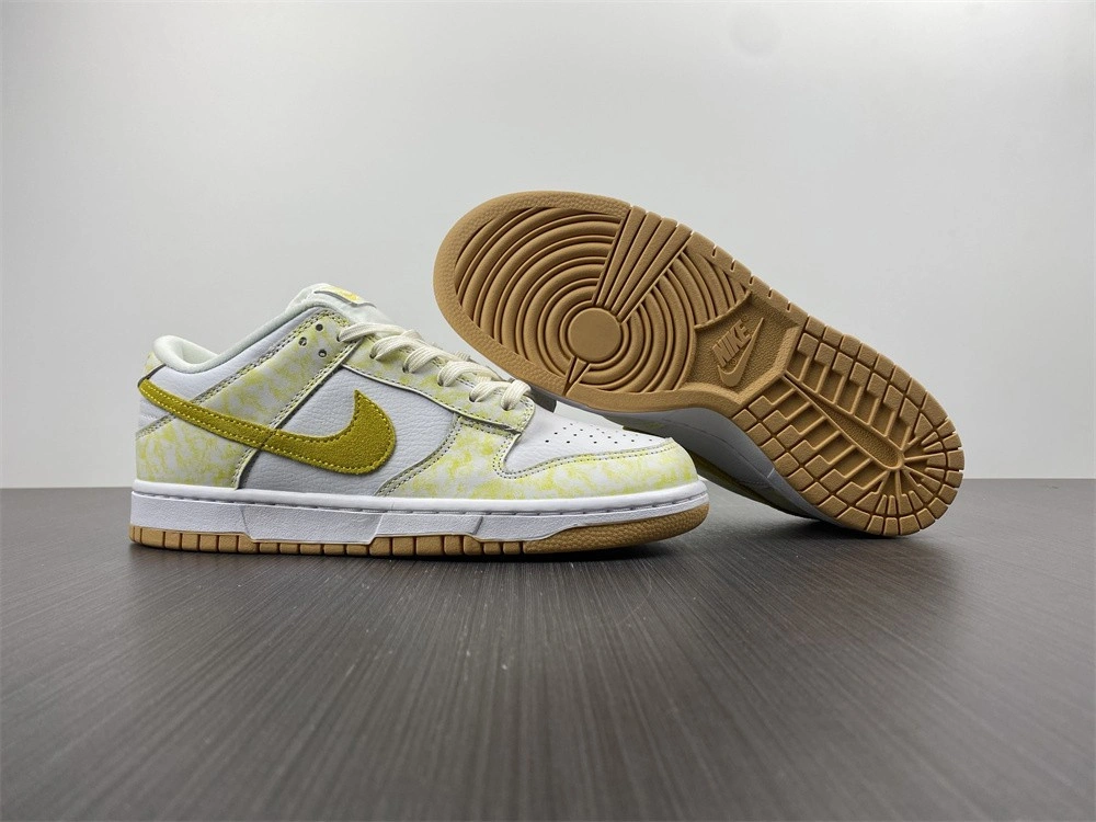 Nike Dunk Low 