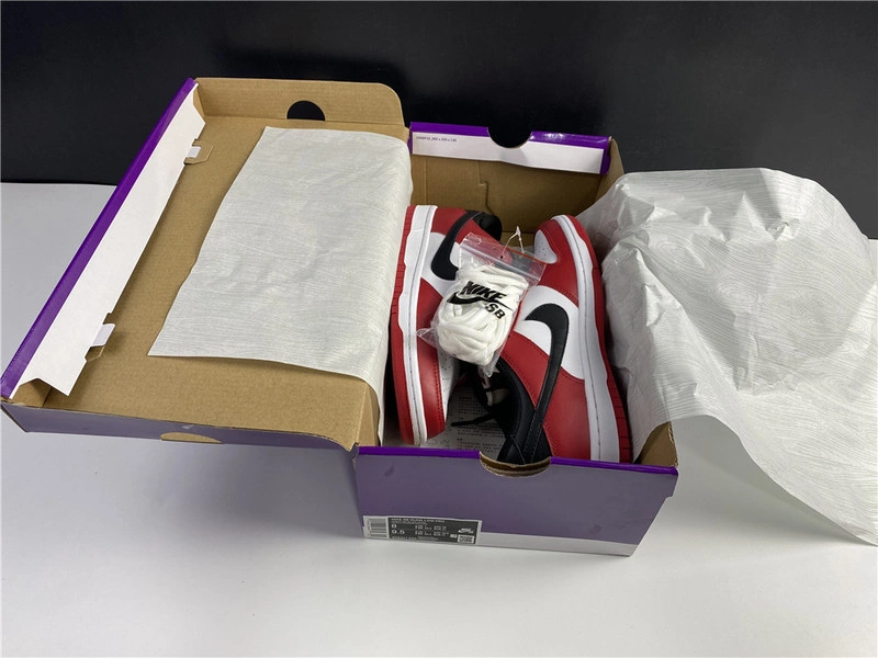 Nike Dunk SB Low “Chicago”  BQ6817-600