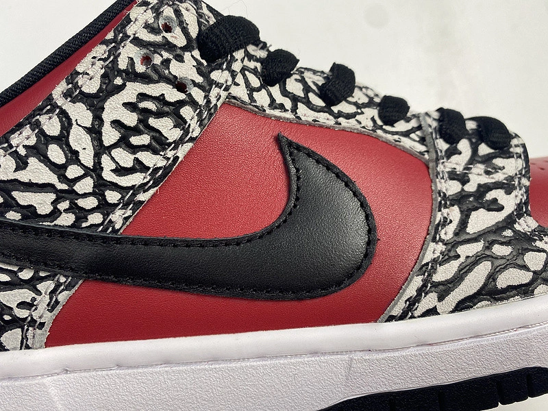 Nike Dunk SB Low Red Cement (2012)  313170-600