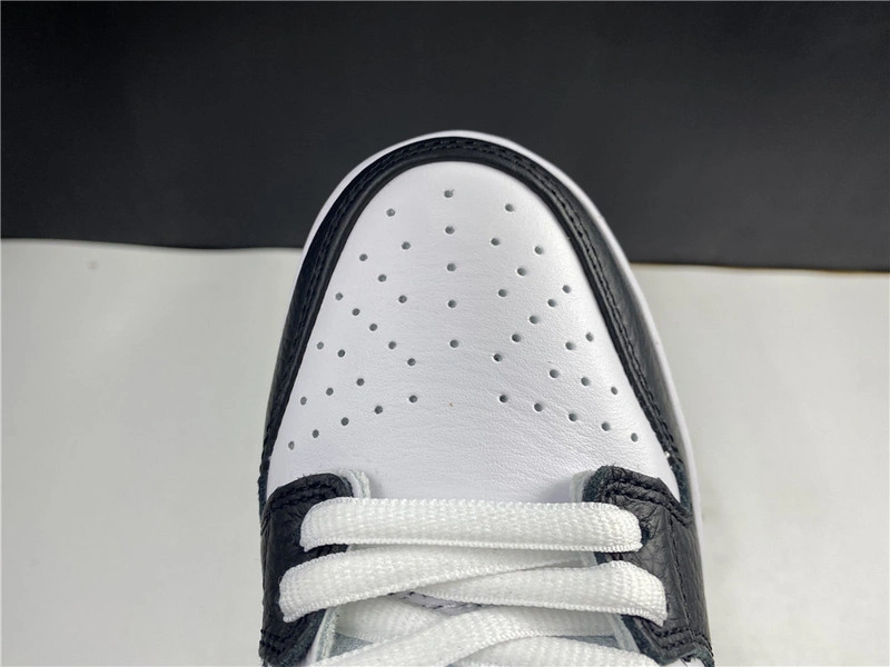 Nike Dunk SB Low “Yin Yang”  313170-023