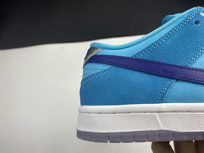 Nike Dunk SB Low “Blue Fury” BQ6817-400