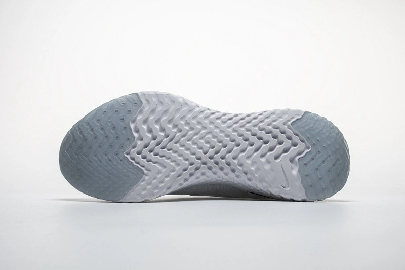 Nike Epic React Flyknit Dusk To Dawn  AQ0067-100