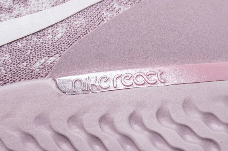 Nike Epic React Flyknit Pearl Pink (W)  AQ0070-600