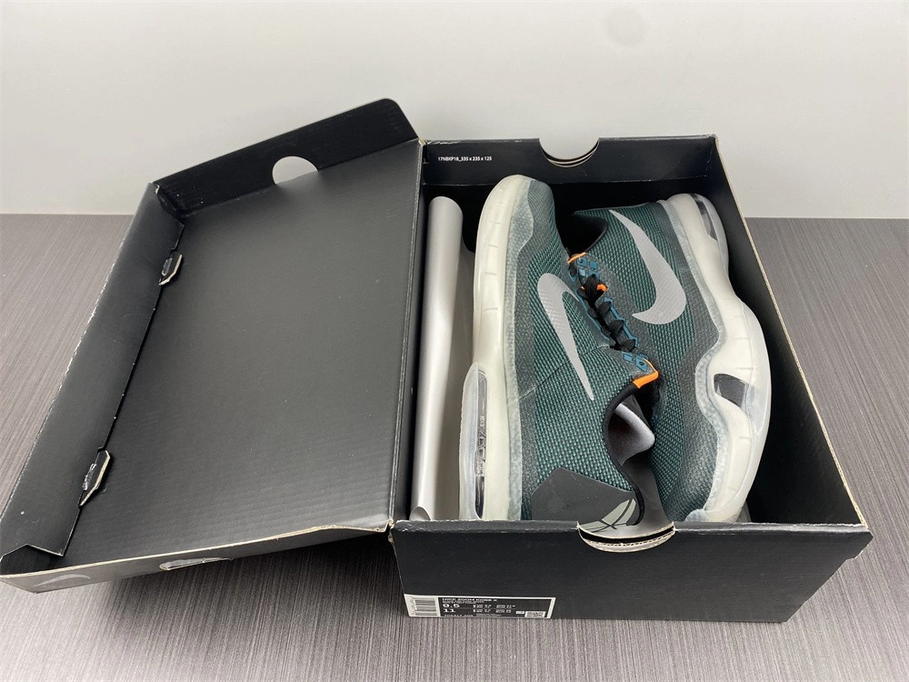 Nike Kobe 10 Flight - 705317-308