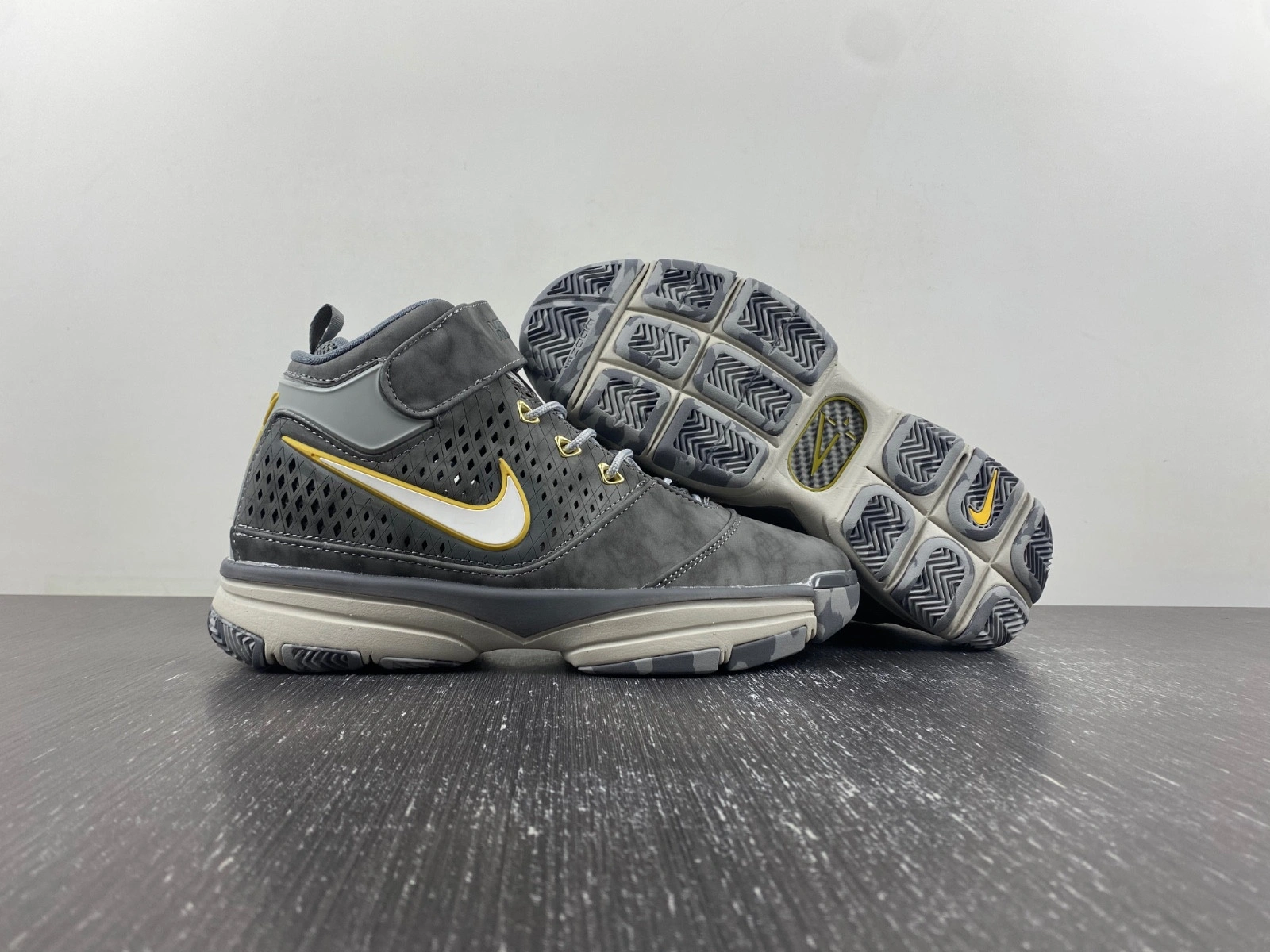 Nike Kobe 2 Prelude (4 50+ Points) Men's - 640222-001