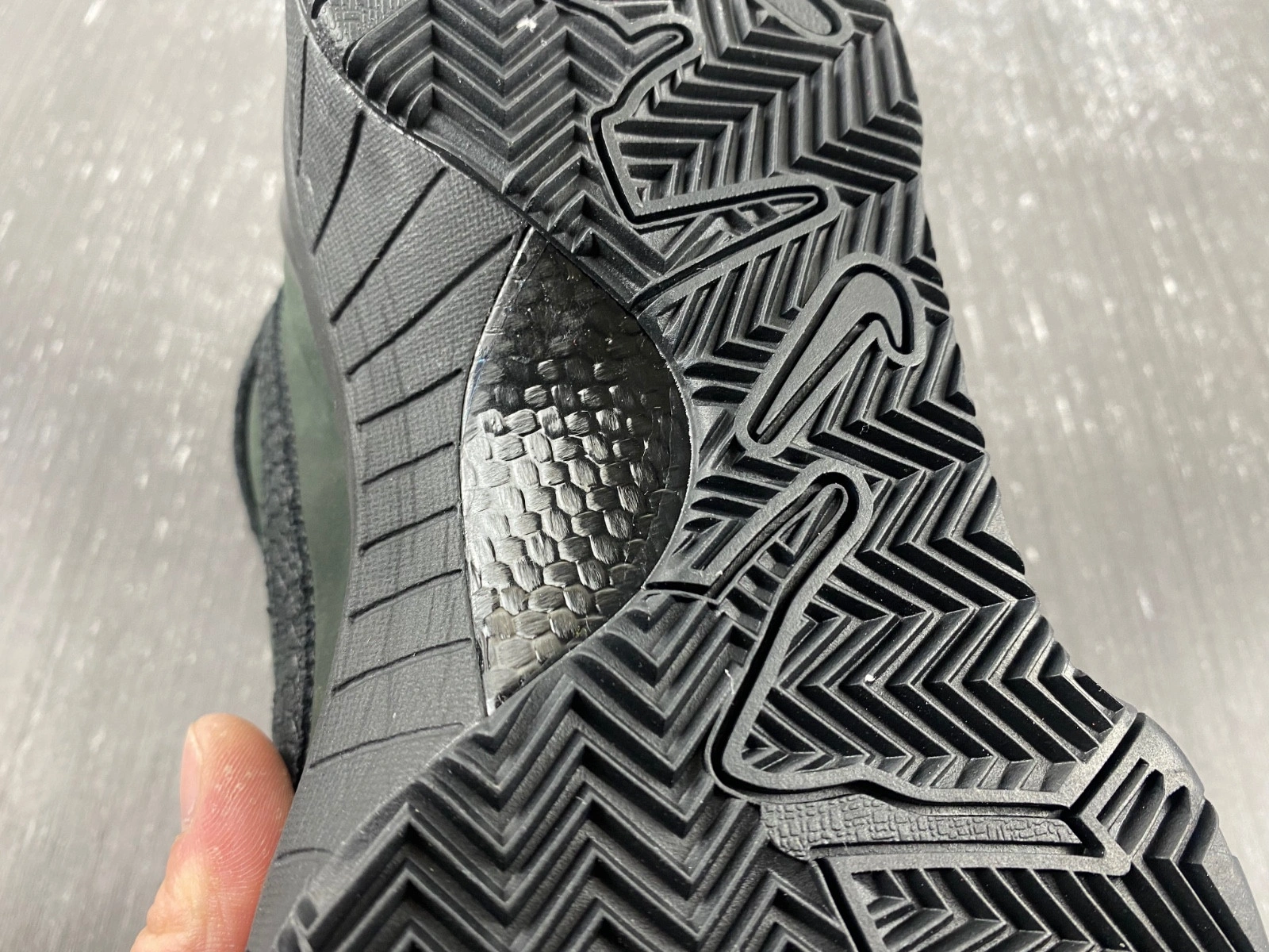 Nike Kobe 4 Protro Black University Gold FQ3544-001