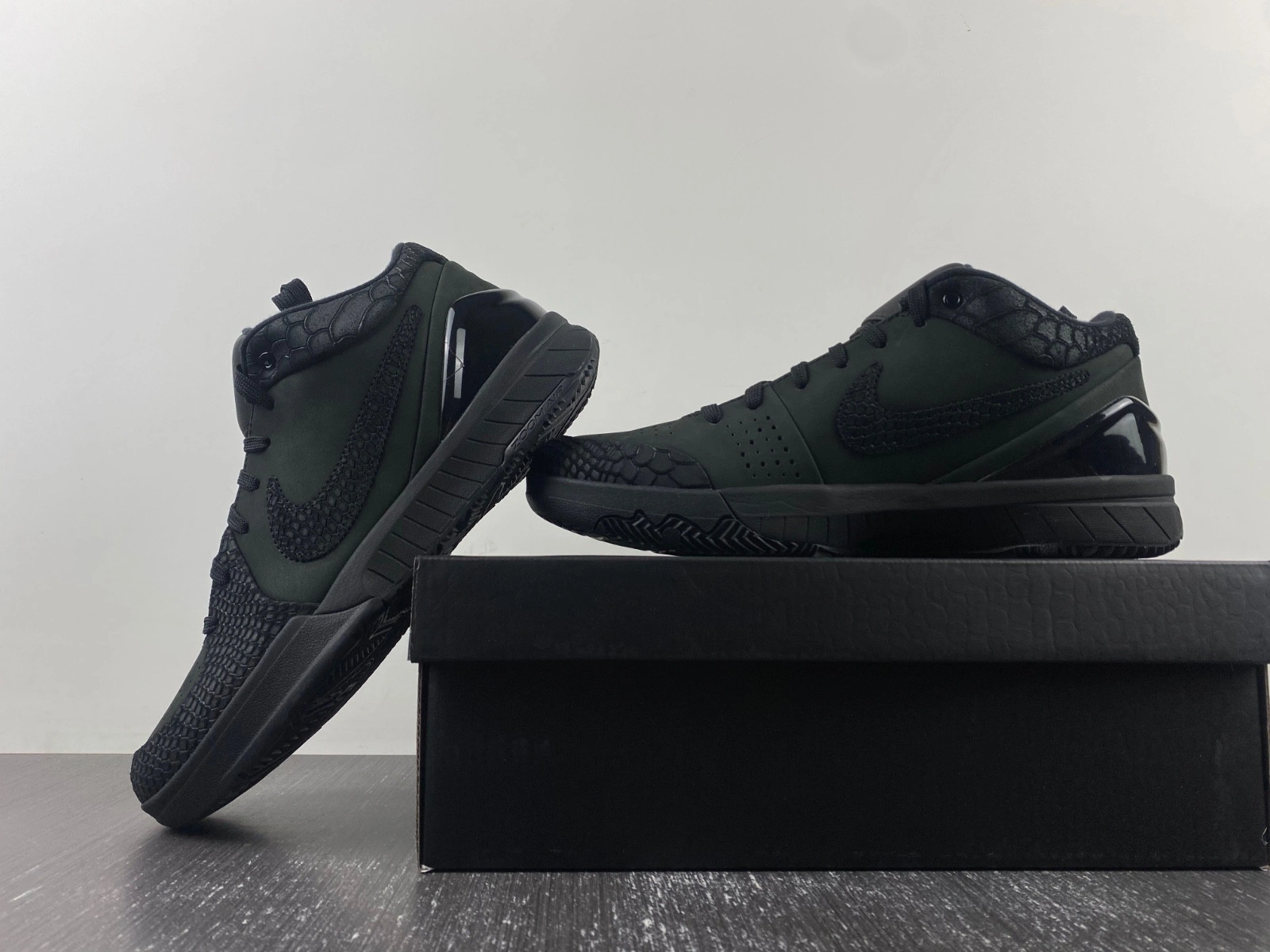 Nike Kobe 4 Protro Black University Gold FQ3544-001