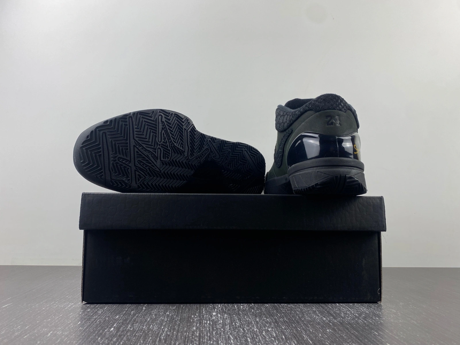 Nike Kobe 4 Protro Black University Gold FQ3544-001
