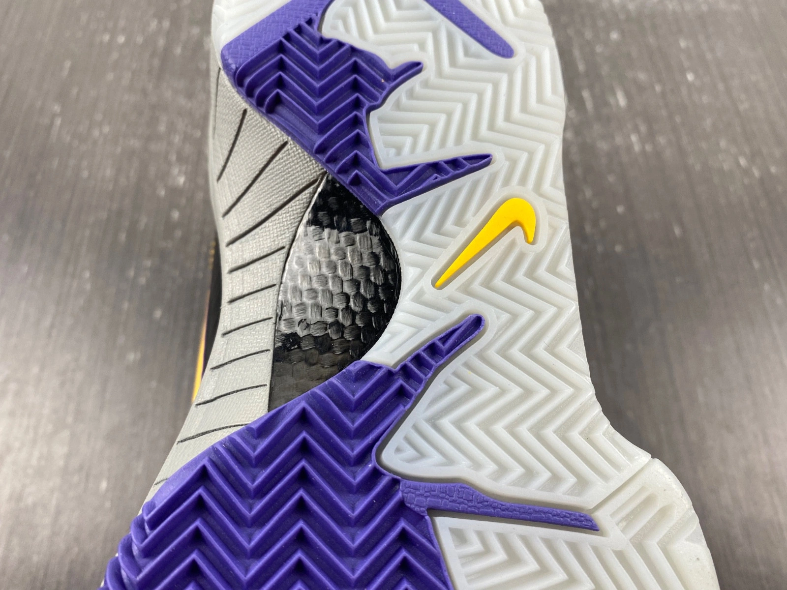 Nike Kobe 4 Protro 'Carpe Diem' - AV6339-001