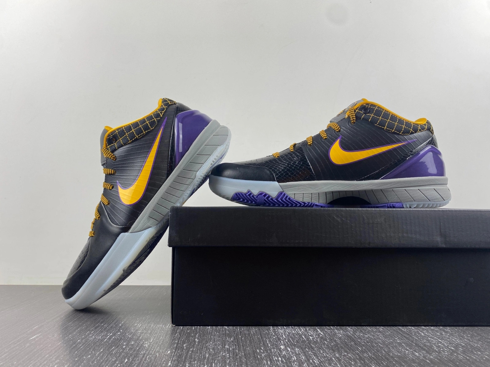 Nike Kobe 4 Protro 'Carpe Diem' - AV6339-001