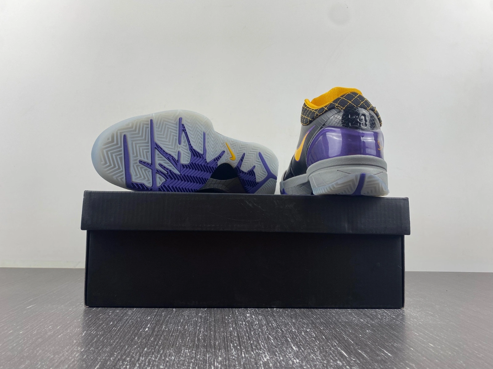 Nike Kobe 4 Protro 'Carpe Diem' - AV6339-001