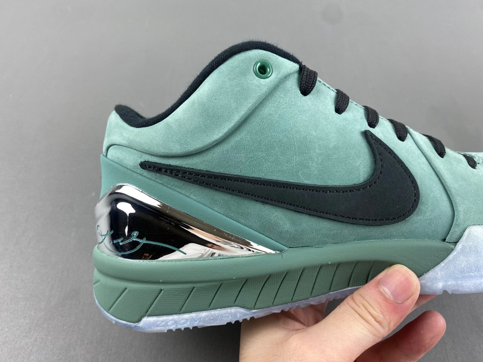 Nike Kobe 4 Protro “Girl Dad” FQ3545-300
