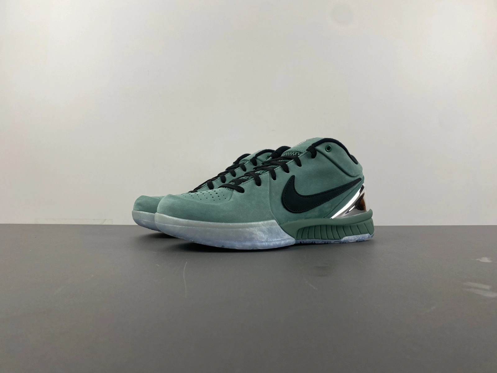 Nike Kobe 4 Protro “Girl Dad” FQ3545-300