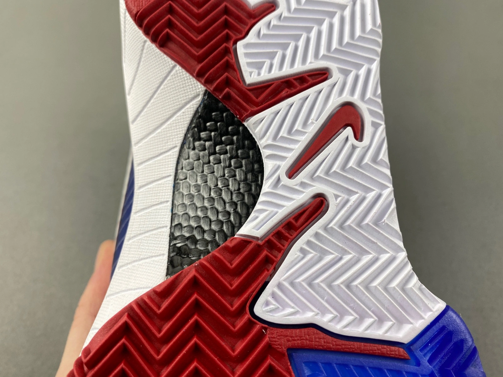 Nike Kobe 4 Protro Philly FQ3545-400