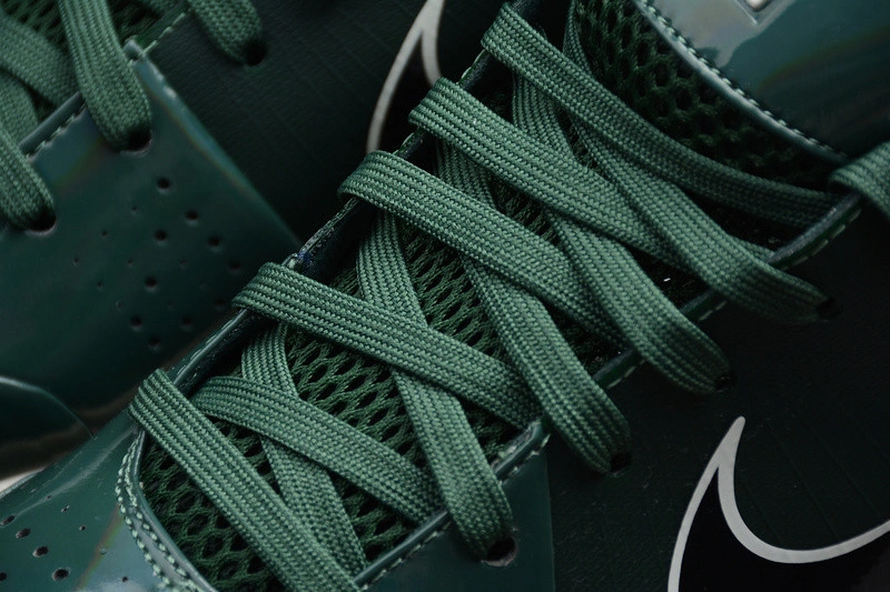 Nike Kobe 4 Protro Undefeated Milwaukee Bucks  CQ3869-301