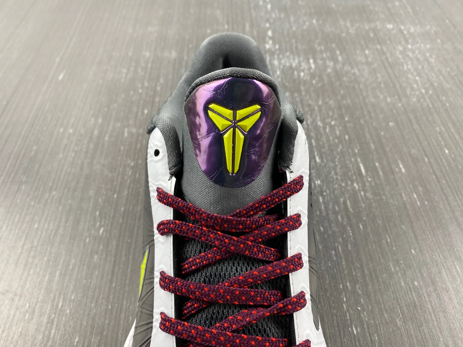 Nike Kobe 5 Protro Chaos - CD4991-100
