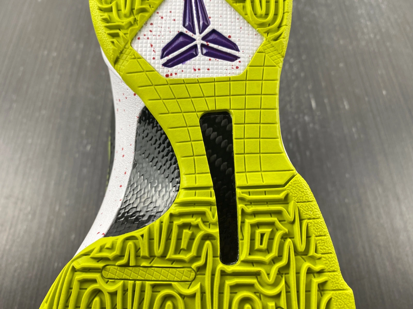 Nike Kobe 5 Protro Chaos - CD4991-100