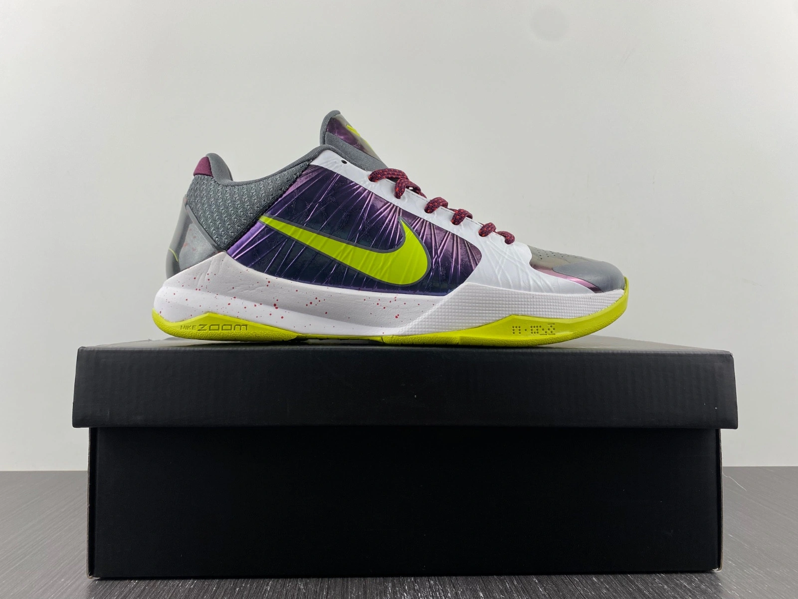 Nike Kobe 5 Protro Chaos - CD4991-100