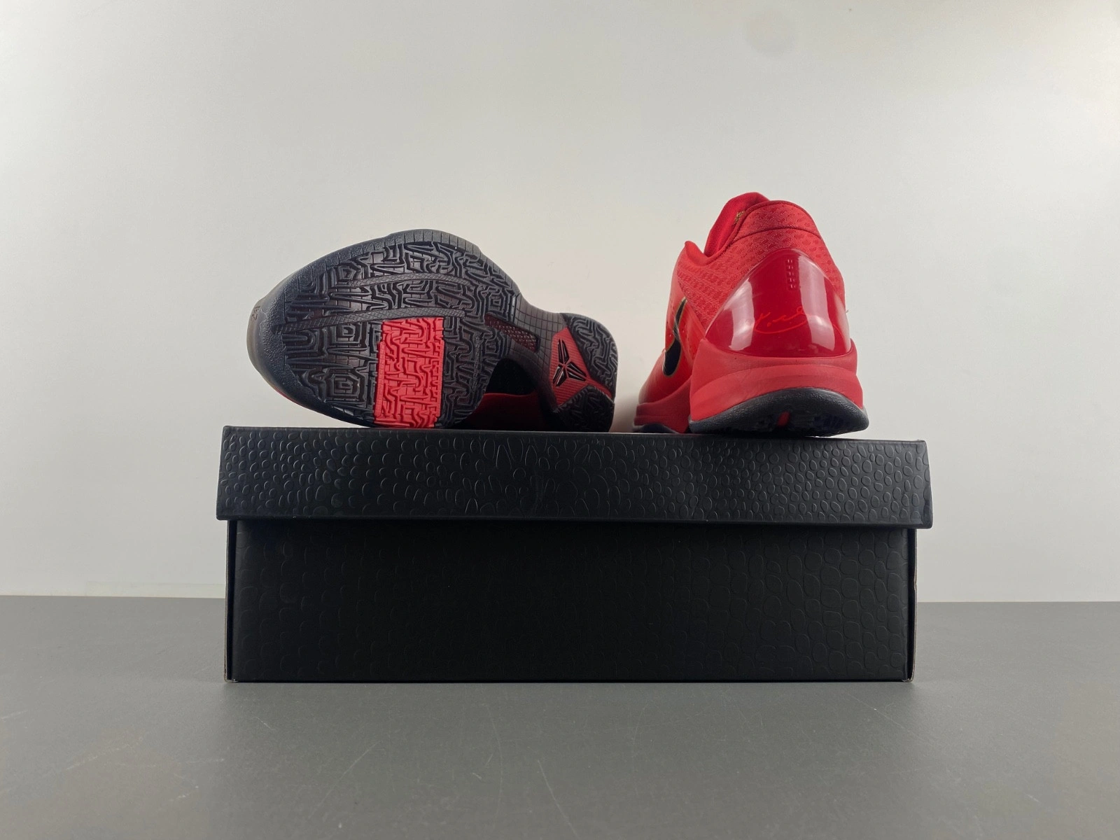 Nike Kobe 5 Protro Year of the Mamba University Red  HF5182-600
