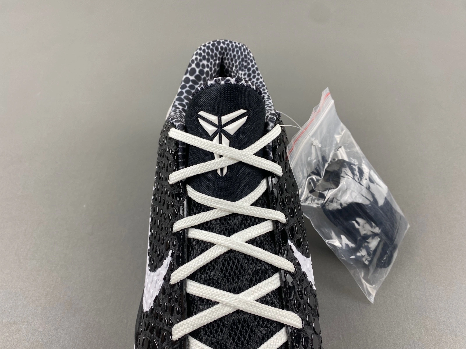 Nike Kobe 6 Protro Mambacita Sweet 16  CW2190-002