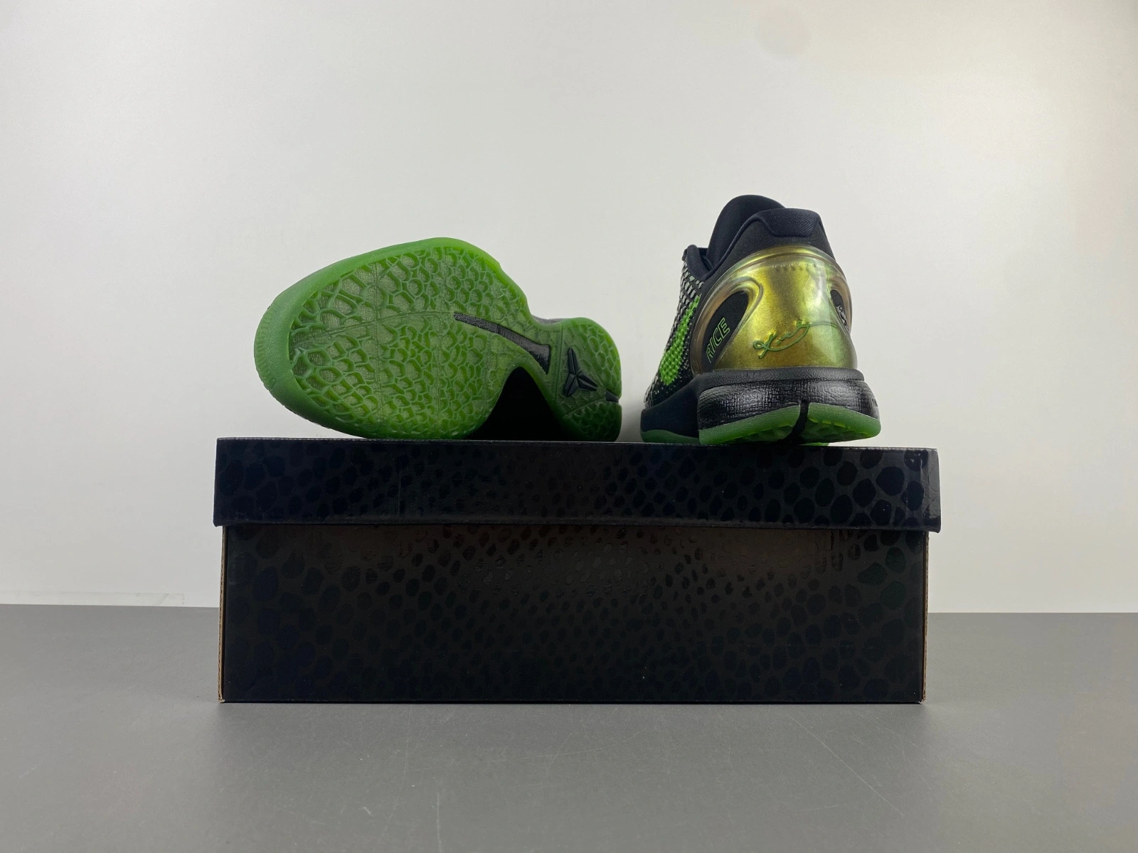 Nike Kobe 6 Supreme Rice Men's - 446442-301