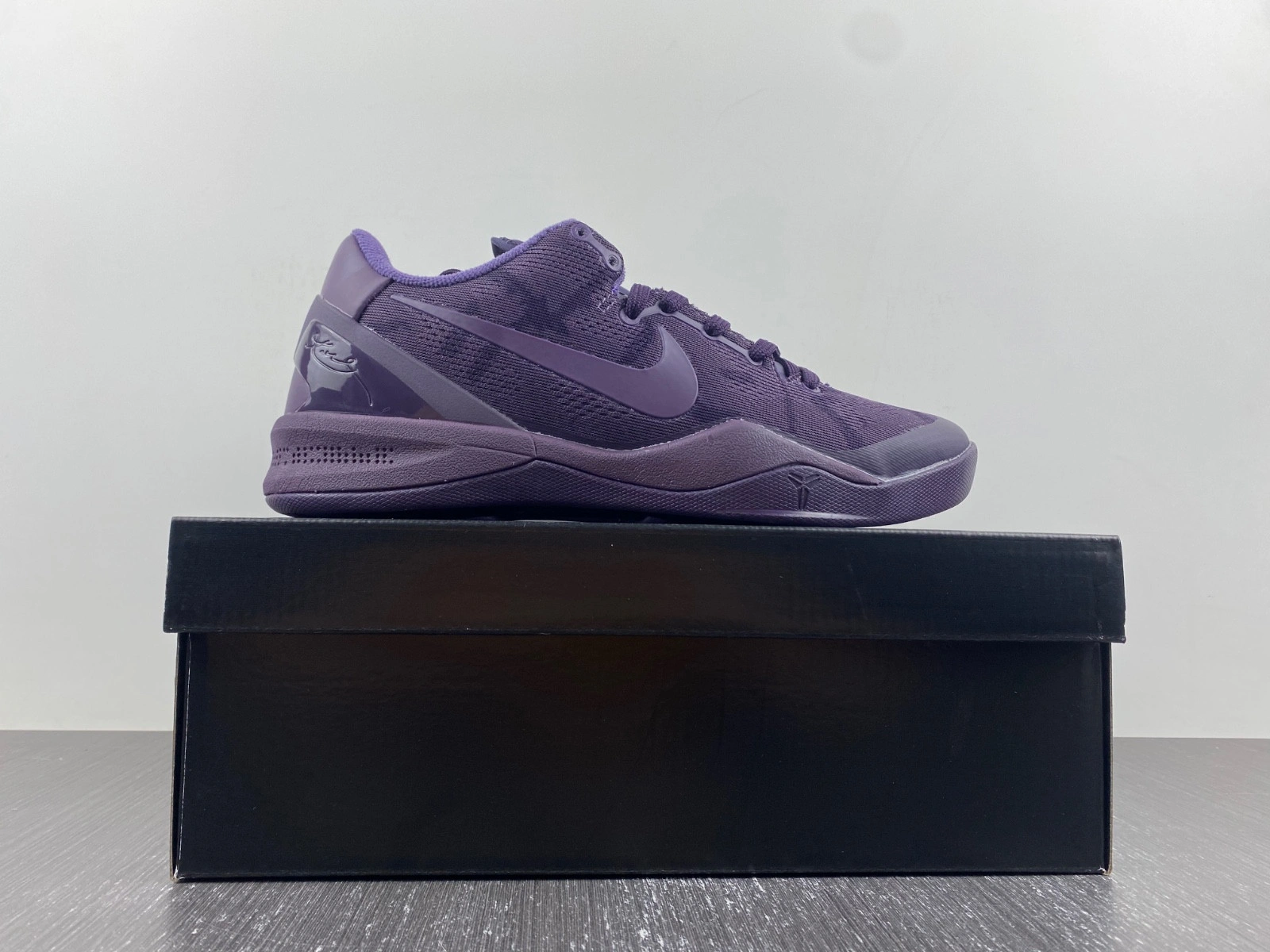 Nike Kobe 8 'Fade To Black' 869456-551