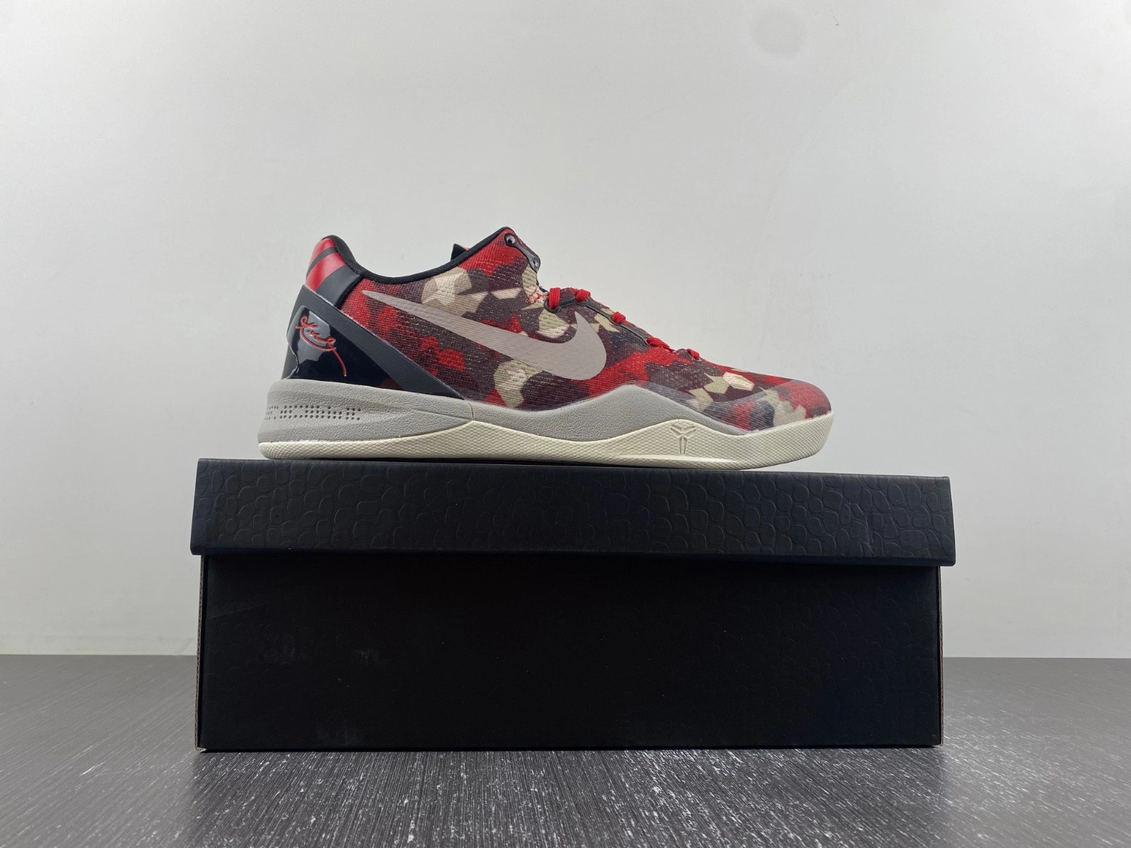 Nike Kobe 8 Milk Snake Men's - 555035-601