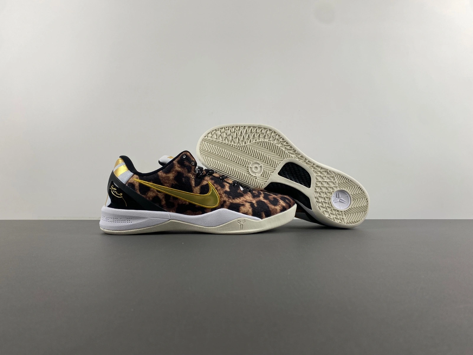 Nike Kobe 8 PROTRO “LEOPARD” PE FJ9364-305