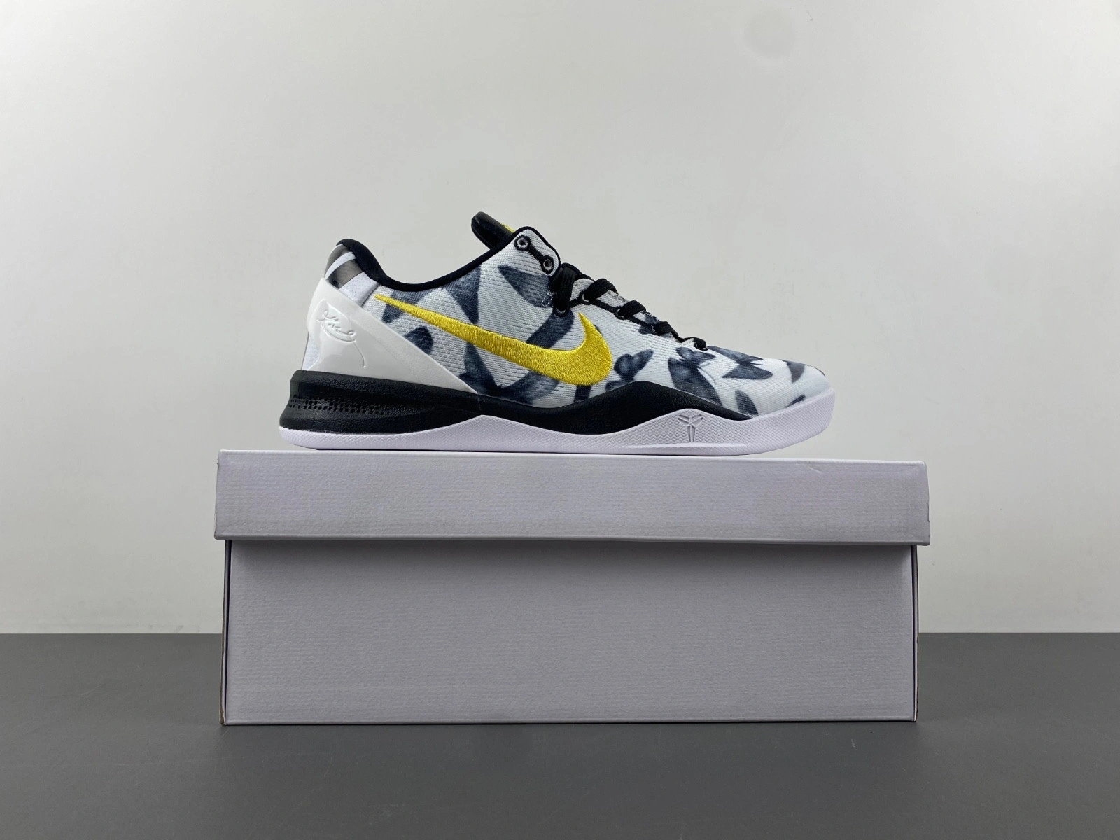 Nike Kobe 8 Protro 