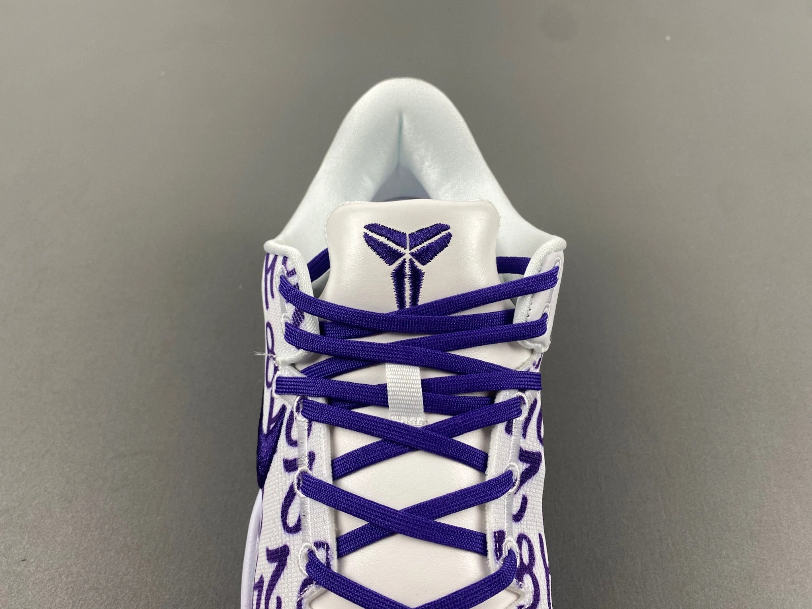 Nike Kobe 8 Protro 