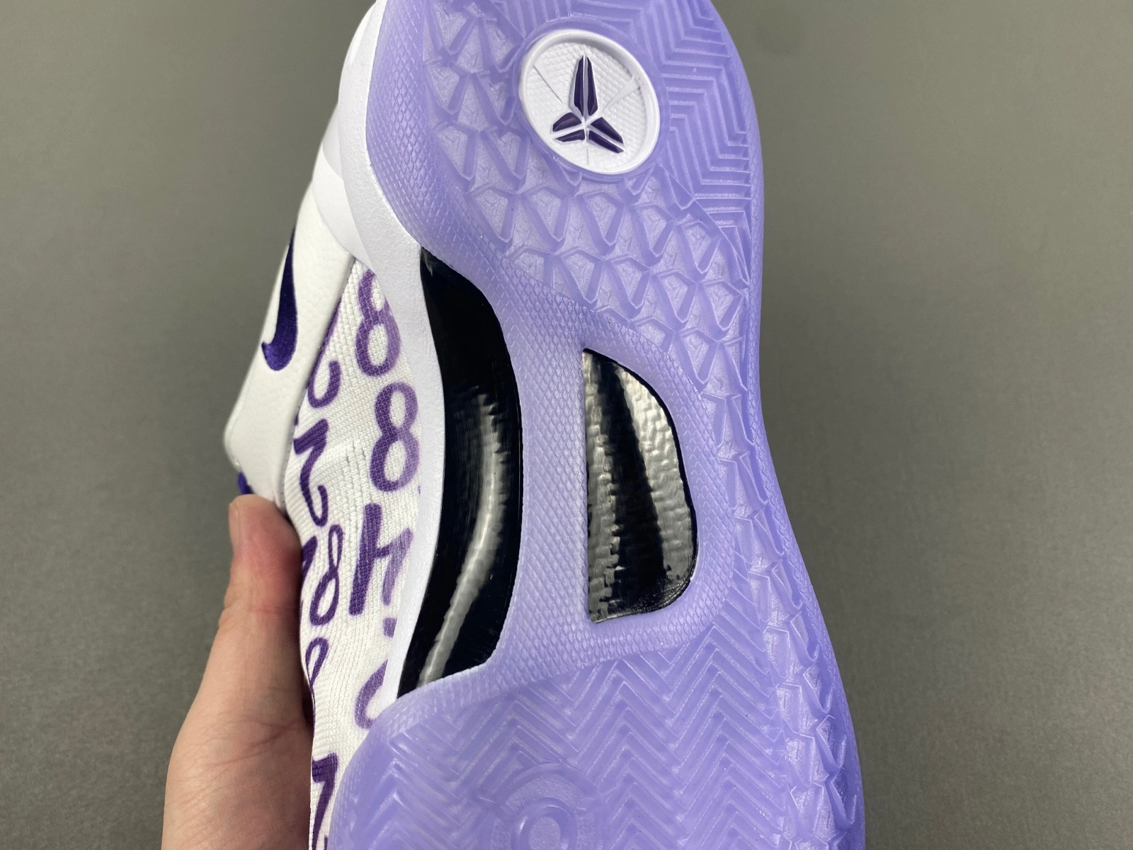 Nike Kobe 8 Protro 