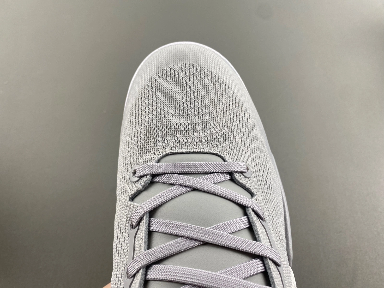 Nike Kobe 8 Protro Wolf Grey  HF9550-002
