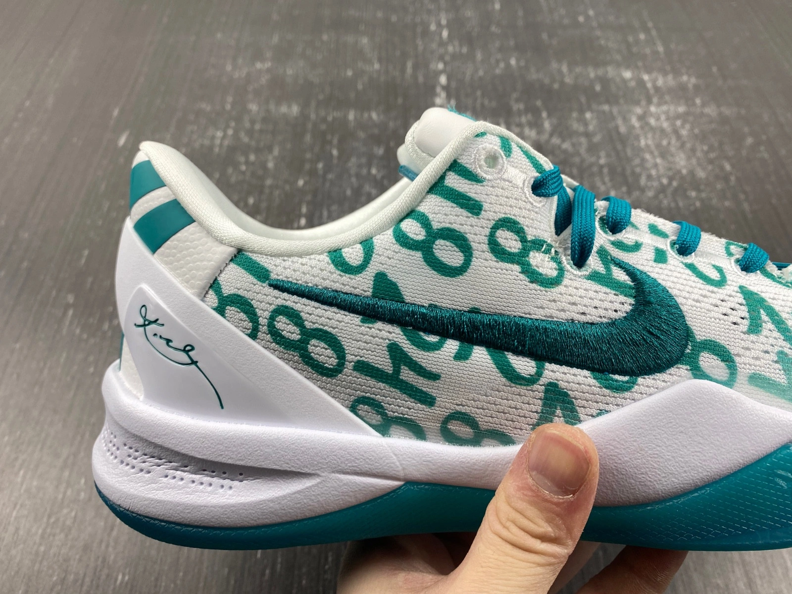 Nike Kobe 8 