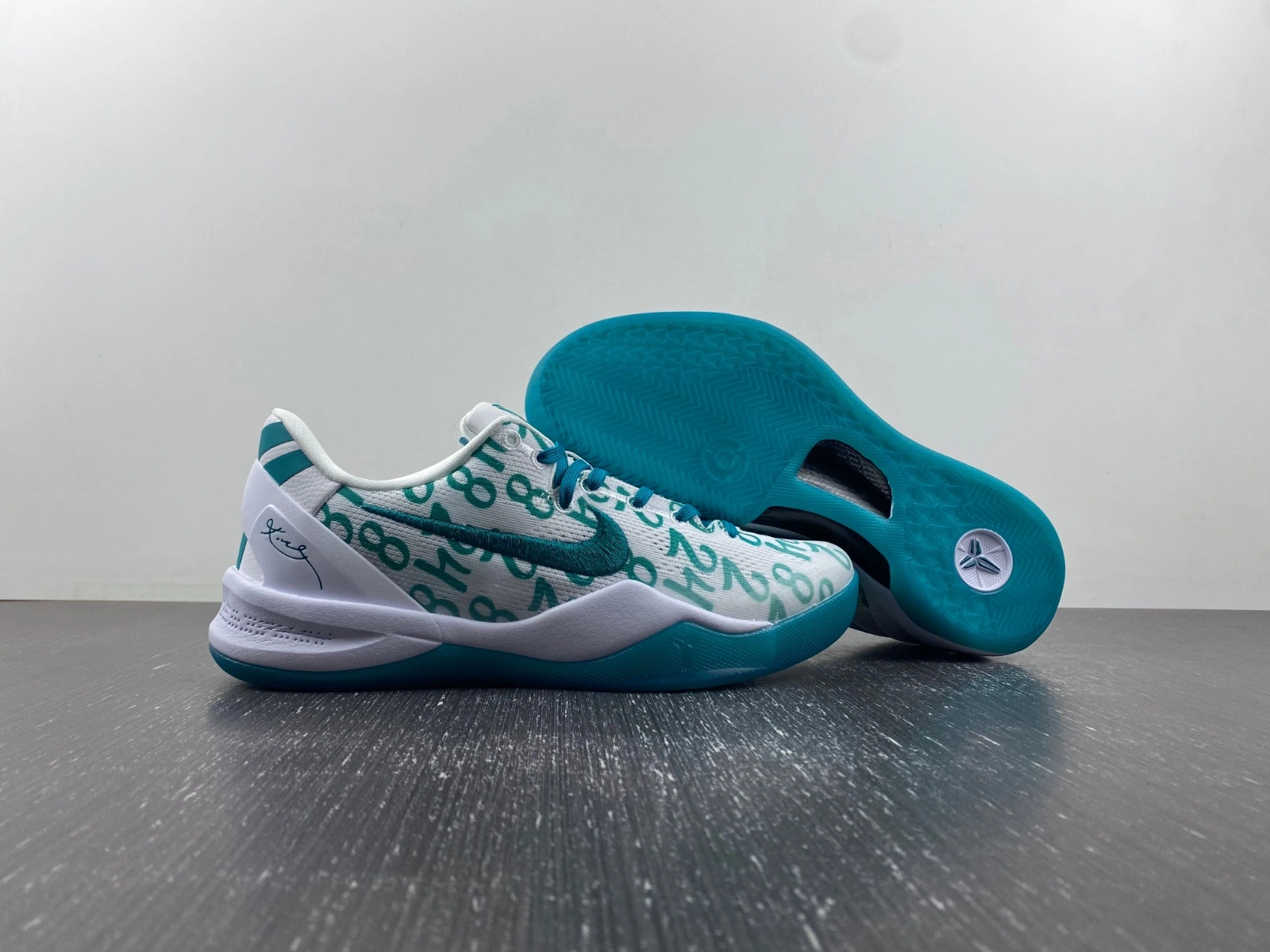 Nike Kobe 8 