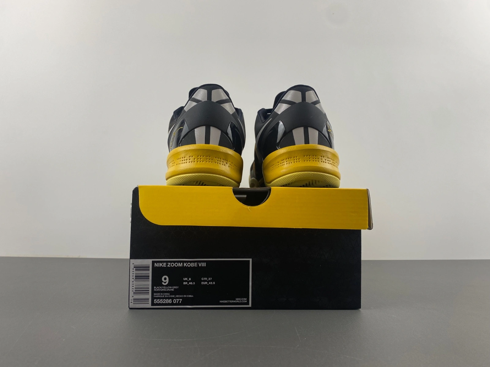 Nike Kobe 8 XDR 'Black Yellow' 555286-077
