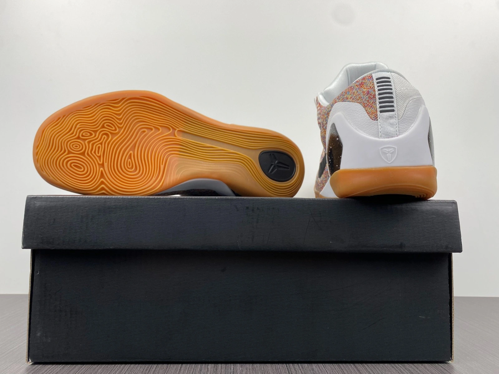 Nike Kobe 9 Elite Low XDR 'Beethoven'  653456-101