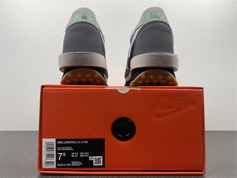 Nike LD Waffle sacai CLOT Kiss of Death 2 Cool Grey  DH3114-001