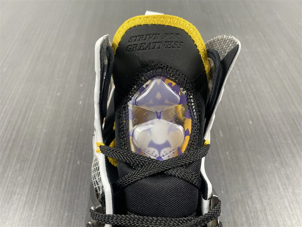 Nike LeBron 19 Hardwood Classic DC9340-002