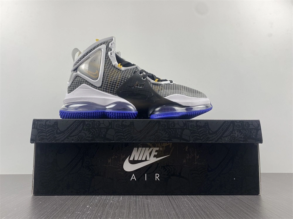 Nike LeBron 19 Hardwood Classic DC9340-002