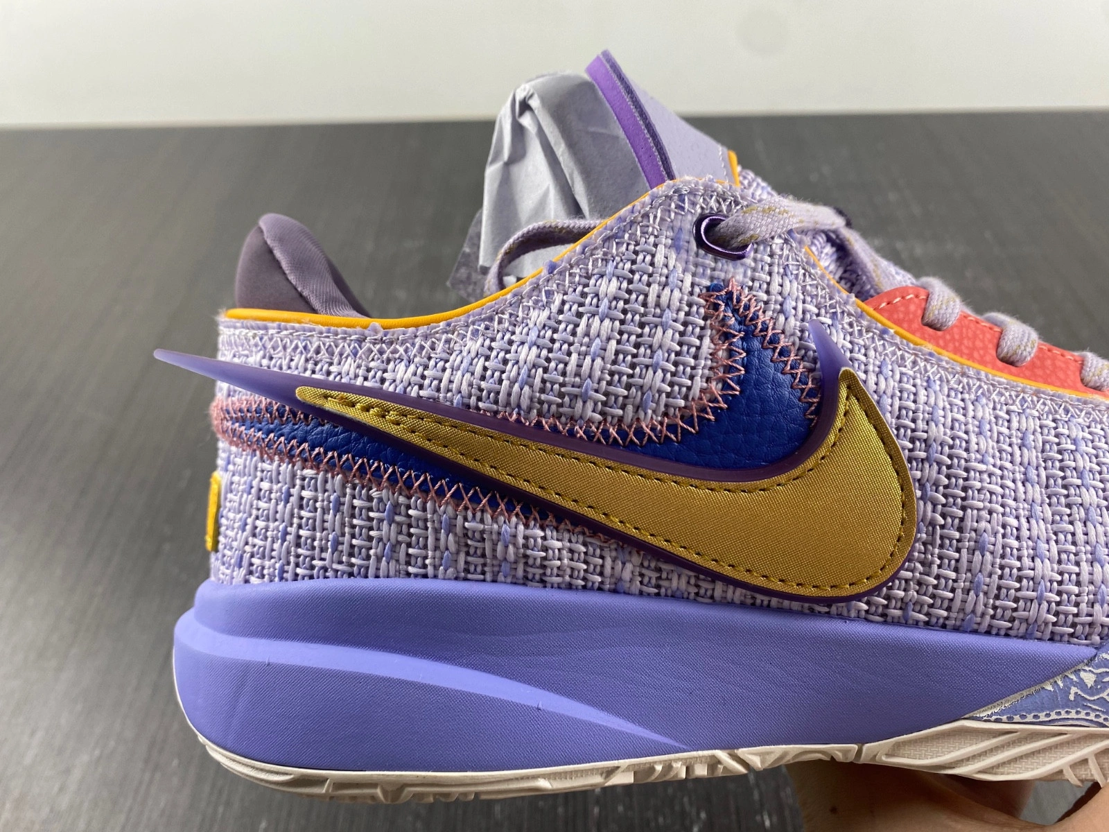 Nike LeBron 20 EP 'Purple And Gold' DJ5422-500
