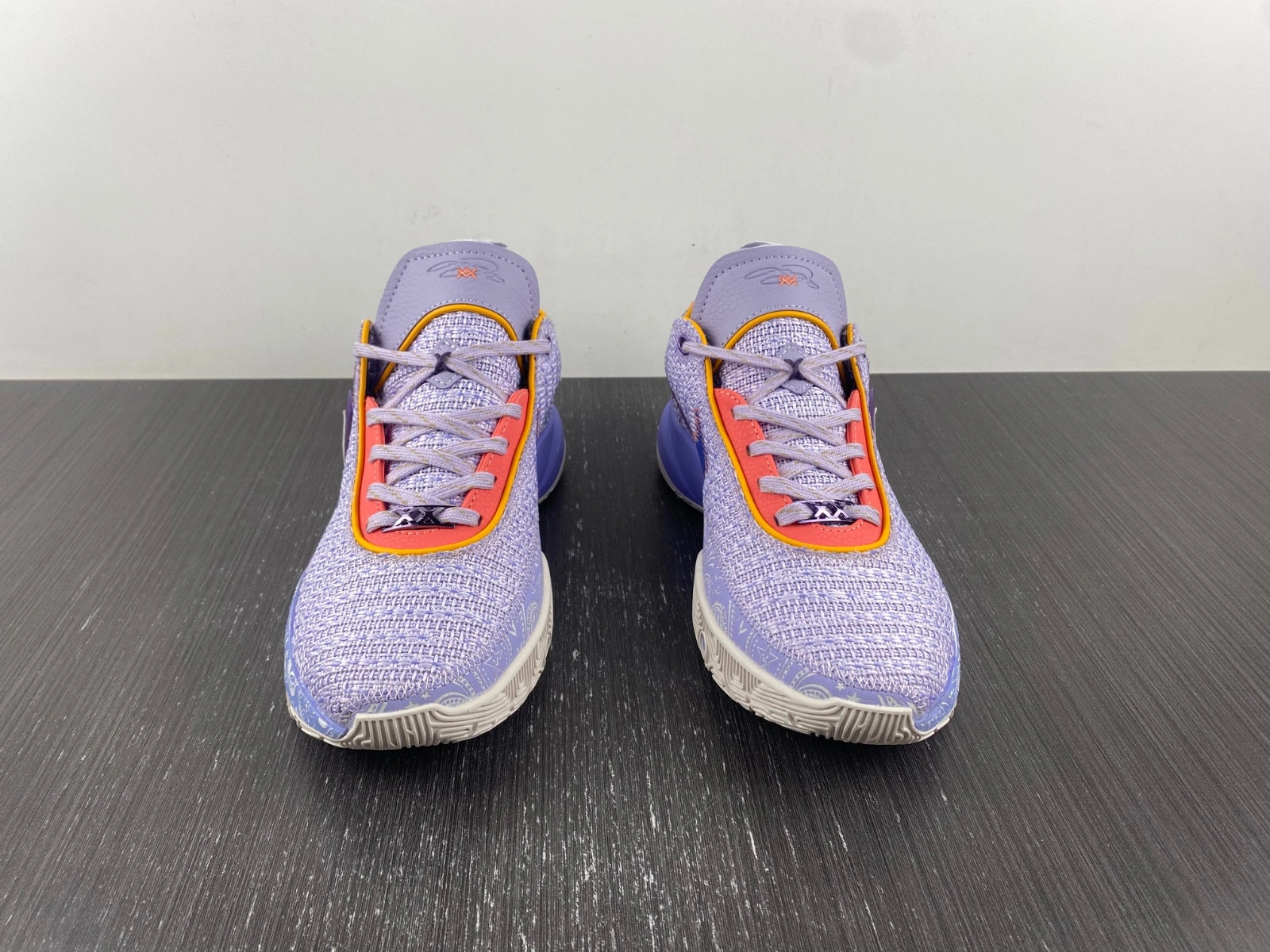 Nike LeBron 20 EP 'Purple And Gold' DJ5422-500
