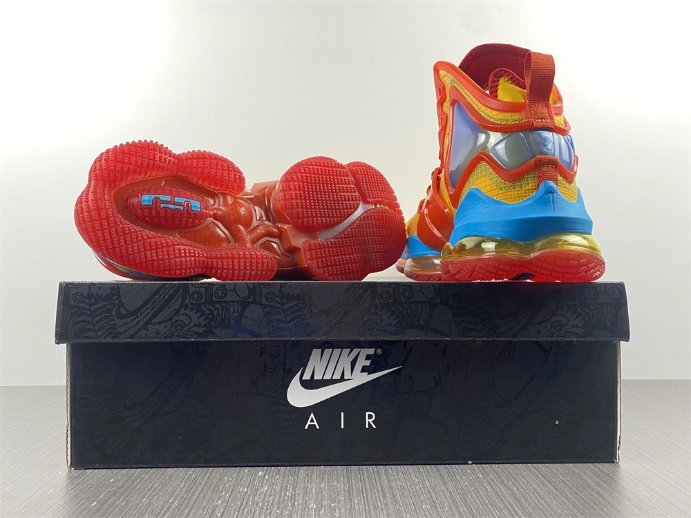 Nike Lebron 19 Tune Squad  DC9342-800