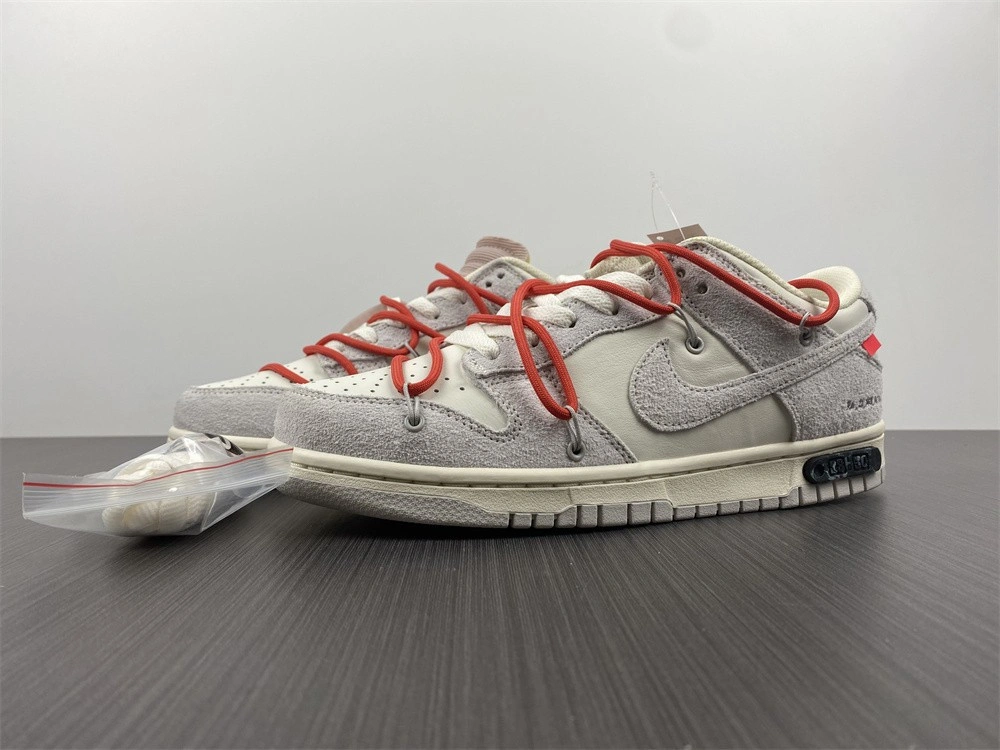 Nike OWT X Dunk Low 'Lot 33 Of 50'  DJ0950 -118
