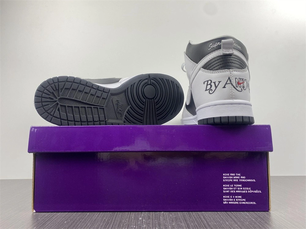 Nike SB Dunk High Supreme By Any Means Black   DN3741-002