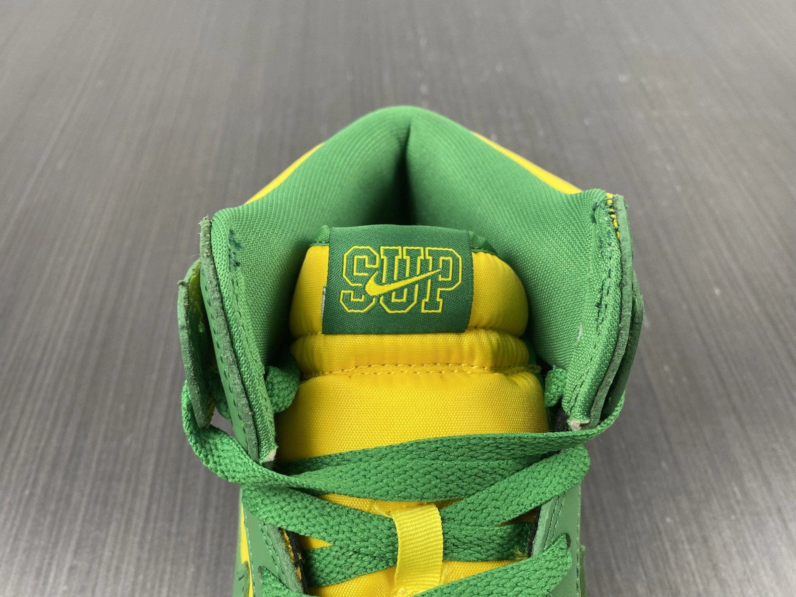 Nike SB Dunk High Supreme By Any Means Brazil   DN3741-700