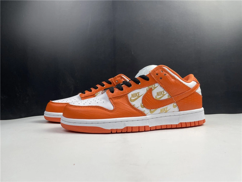 Nike SB Dunk Low  Nike DH3228-181