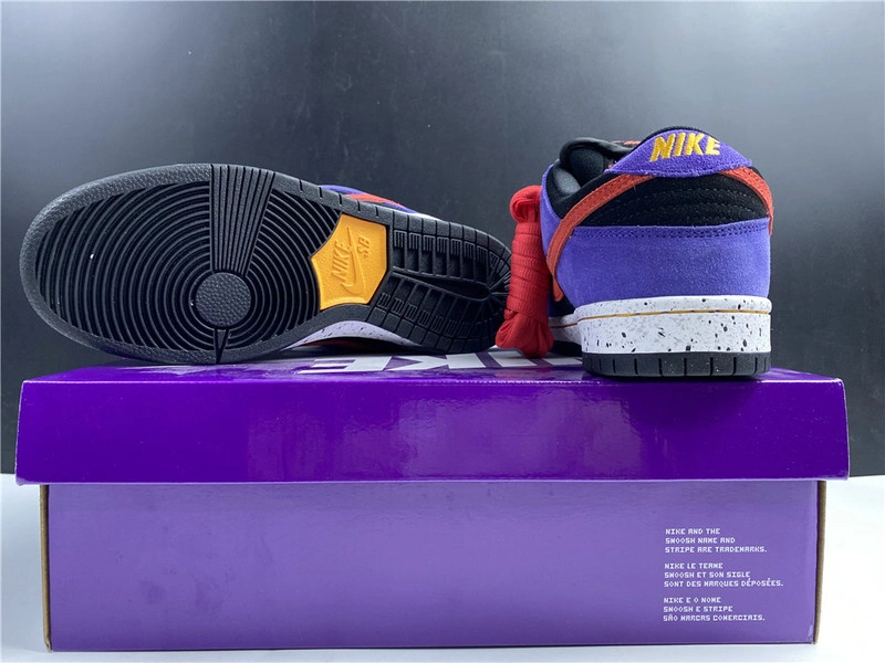 Nike SB Dunk Low ACG   BQ6817-008