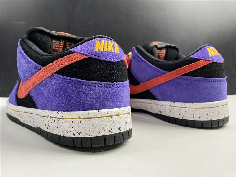Nike SB Dunk Low ACG   BQ6817-008