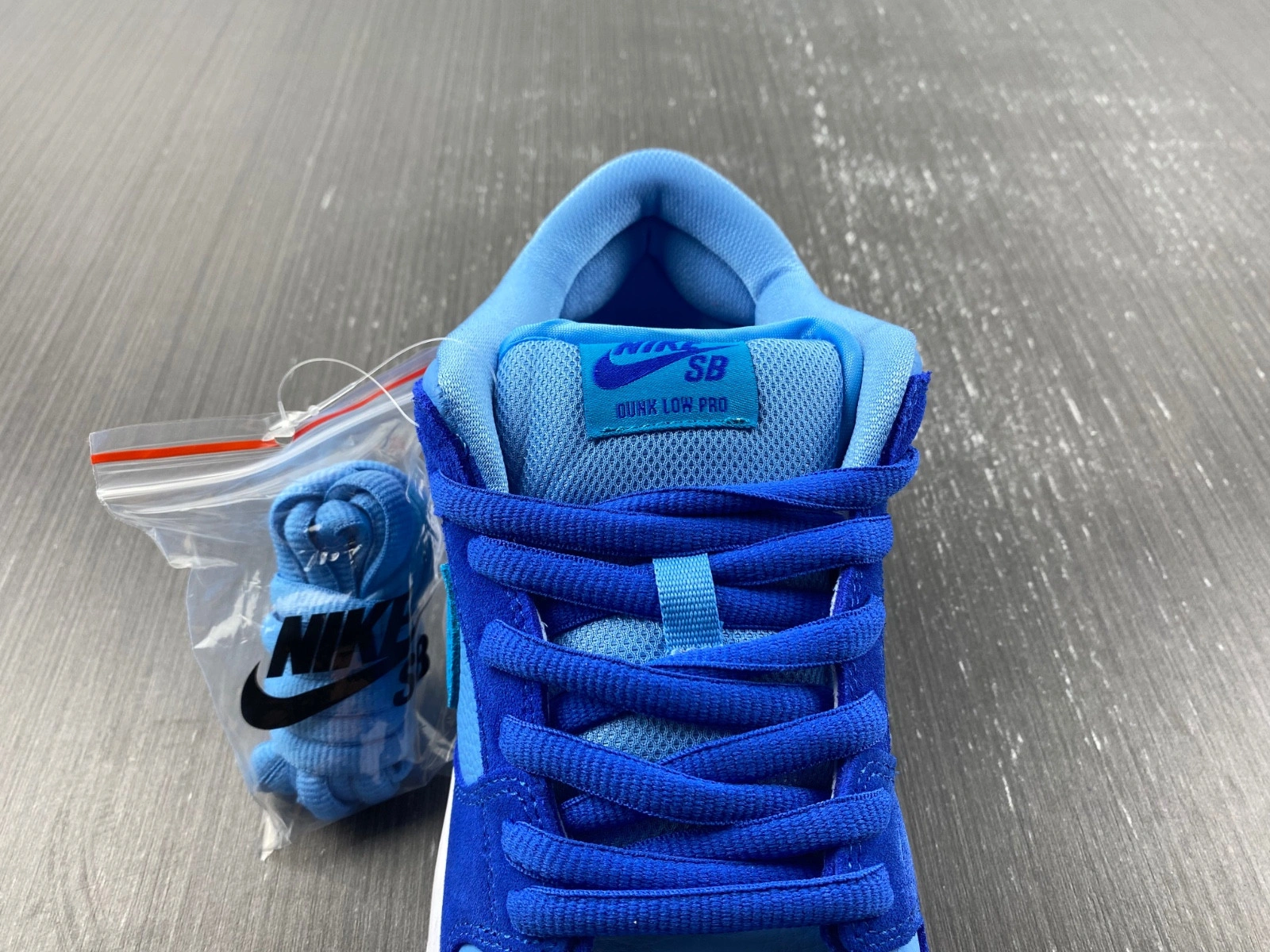Nike SB Dunk Low Blue Raspberry - DM0807-400