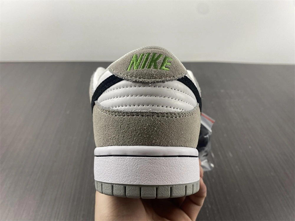 Nike SB Dunk Low Chlorophyll - BQ6817-011